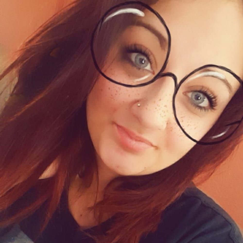 Meet your Posher, Tina